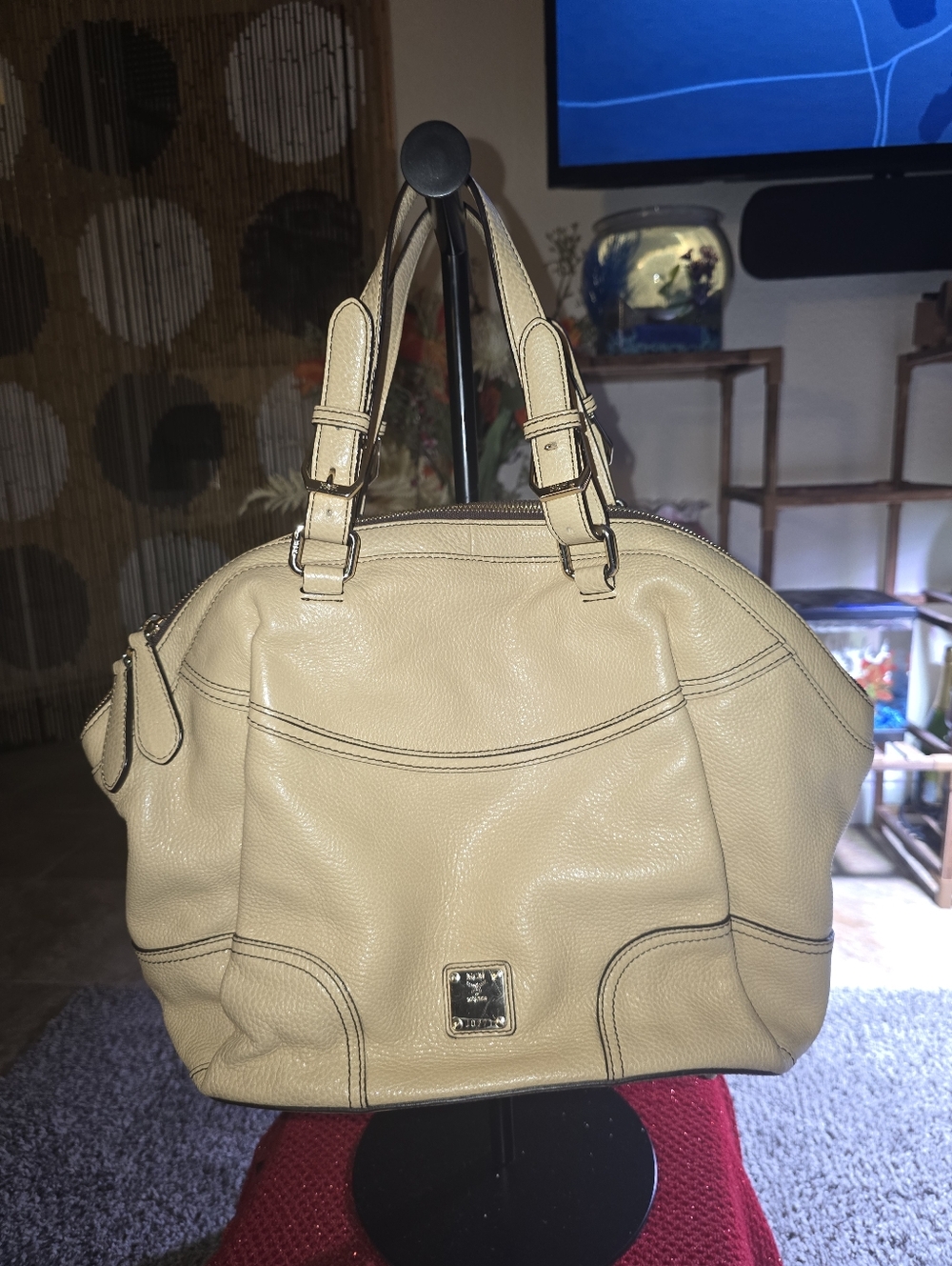 🌟🌟 MCM Elegant Cream Leather Bowling Ball Style Tote EUC